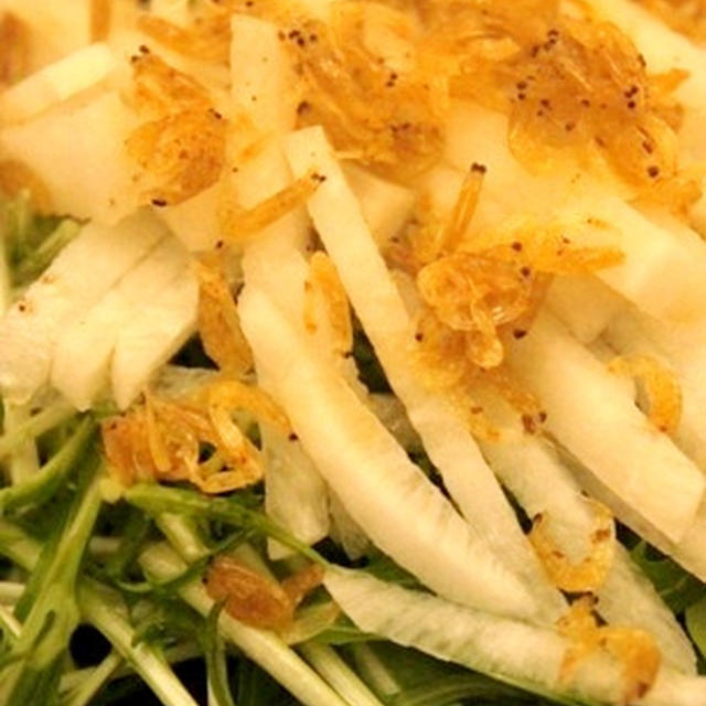 かりかり桜海老の大根と水菜のサラダ、蚕豆醤油煮、そしてメインは××の煮付け