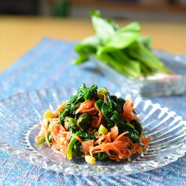 行者にんにくをｼｬｷｼｬｷ野菜のキムチだれで和えてみた♪