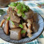 これひとつで味が決まる♪　こんにゃくとベーコンのめんつゆ炒め