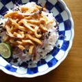 キツナ寿司＆３色唐辛子ドレの牛肉サラダ
