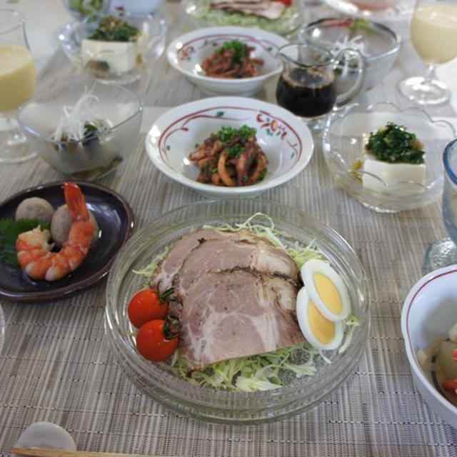 失敗した揚げ茄子のゼリー寄せ　豚肉の紅茶煮　冬瓜の煮物　その他
