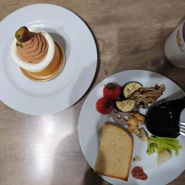 バウムクーヘン専門店の和洋2つのモンブラン♪リピ和菓子屋さんで栗しぐれ&豆大福♪