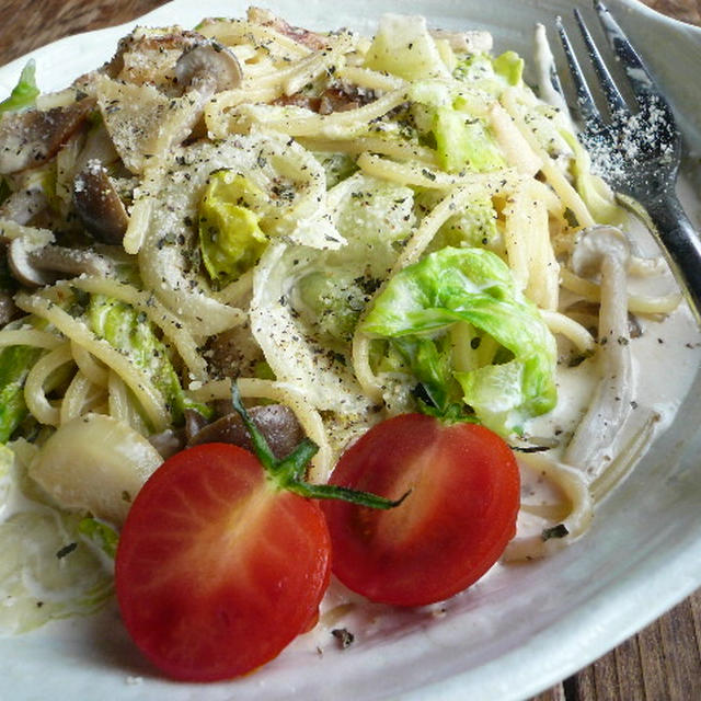 アンチョビとレタスのクリームパスタ♪