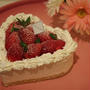 可愛いいちごのレアチーズケーキ（レシピ）　くびれてます