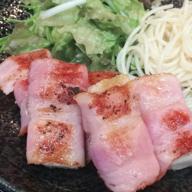 【保存必須】モチモチ食感がたまらない、生麩のベーコン巻きが最高の『おつまみ』に！