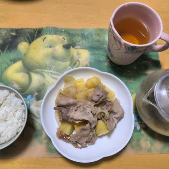 なんちゃって肉じゃがとミルクプリン