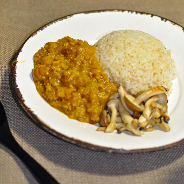 かぼちゃとしめじのカレー