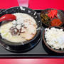 チャーシューメンこってりの並盛を麺かためにして啜る 〜ご飯（小）・炎者〜