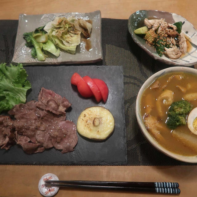 ネギ塩牛タンと「おでんをリメイク」した晩ご飯と　秋明菊の花♪