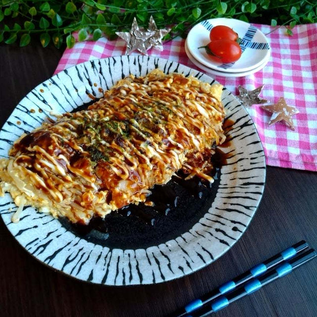 お餅消費レシピ☆材料２つで満腹〜のび～るヤミツキ餅チーズとん平焼き