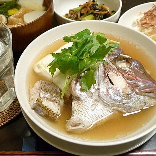 鯛を食べると｢日本人でよかった｣とつくづくおもうのである。