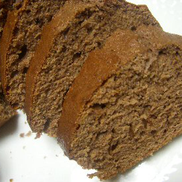 サラダ油で簡単！濃厚ココアケーキ