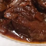【牛すね肉】コクのあるおいしい赤ワイン煮込みの作り方（レシピ）