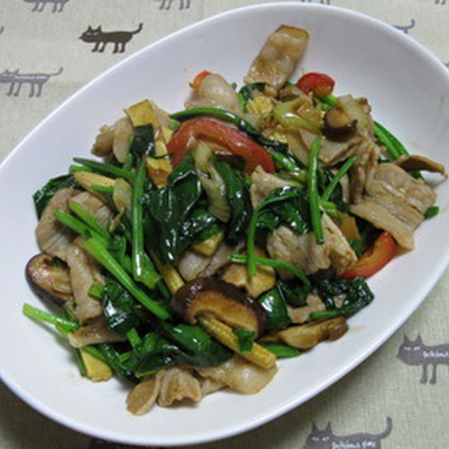豚肉とほうれん草他のオイスターソース炒め