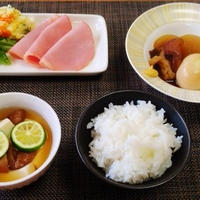 蒸し暑さが戻った連休☆遅れ気味ごはんは木曜日☆たまごたっぷりポテトサラダ♪☆♪☆♪