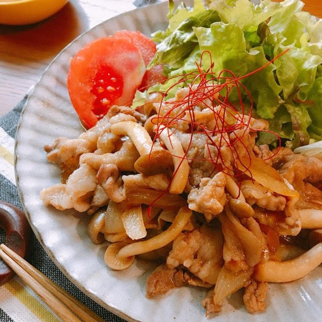 節約簡単おかず♡豚肉ときのこの甘辛炒め