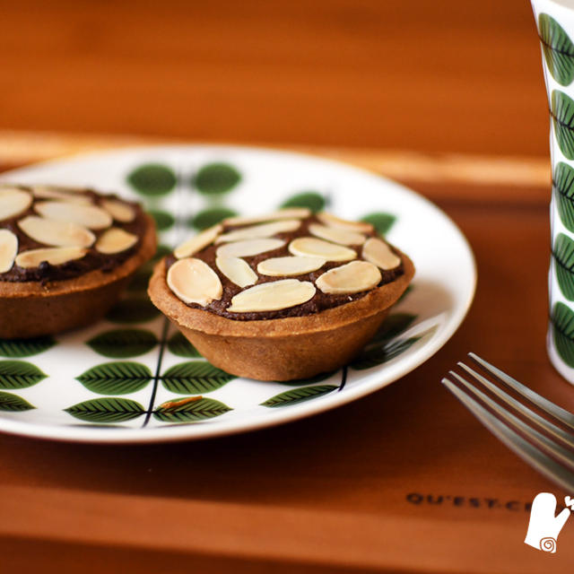 グレープフルーツとチョコタルト