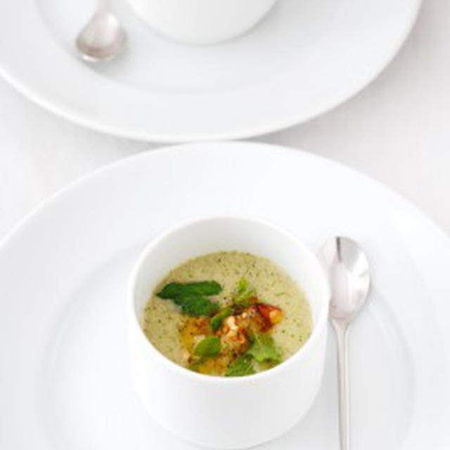 メロンのスープ、ミント風SOUPE DE MELON AU MENTHE