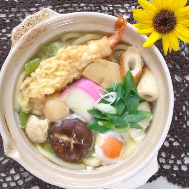 権太呂の鍋焼きウドン