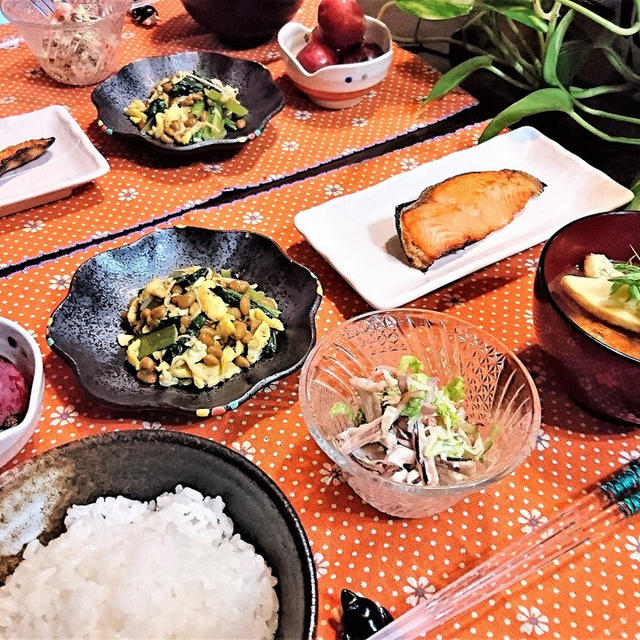 我が家のイチオシ【栄養満点★玉子と小松菜のマヨ納豆炒め】de夕食　&　10㎝も～？？