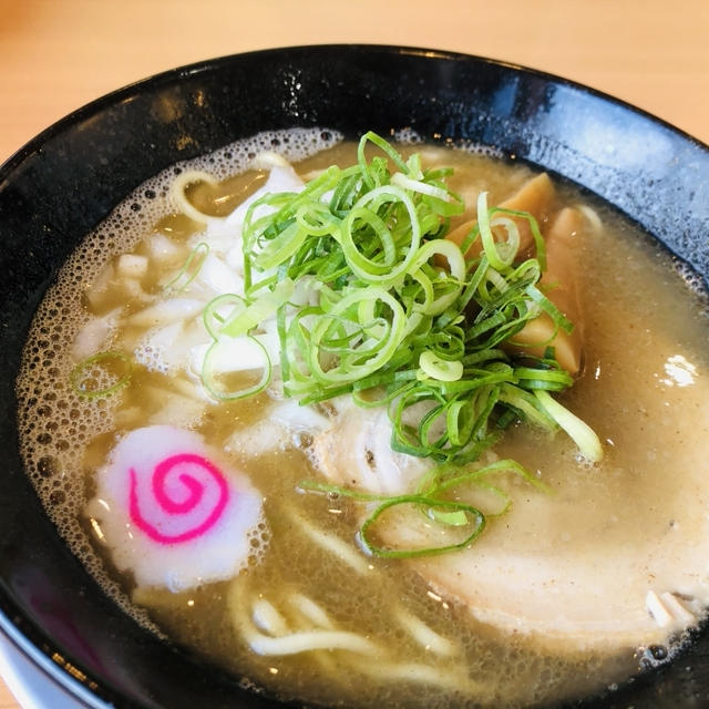 らーめんキッチンこころ　で、ラーメンを食す