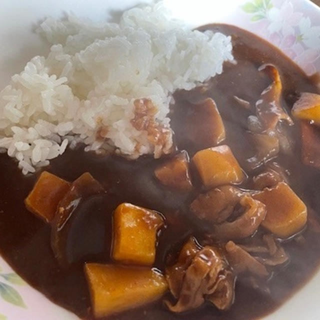 カレーは豚なの？