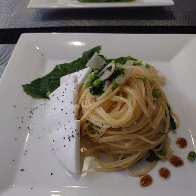 あやさいカフェ・フルーツカブのパスタ＆季節のフレンチトースト