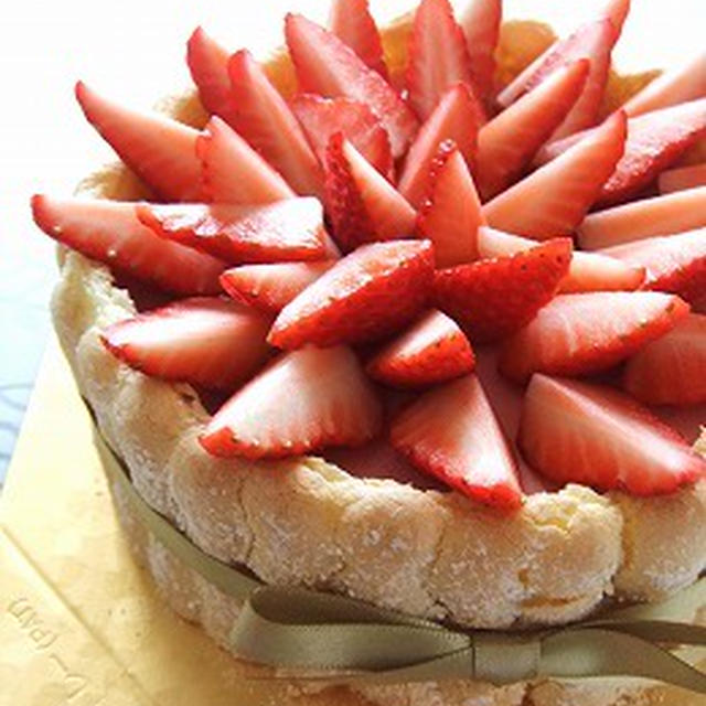 いちごのシャルロットケーキ レシピ By Miinaさん レシピブログ 料理ブログのレシピ満載