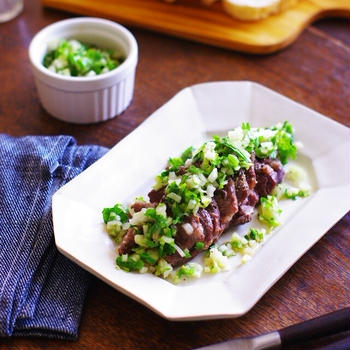 コリアンダー香る★電子レンジdeラム肉のセロリソース添え【#簡単レシピ #時短料理 #レンチン #電子レンジ料理 #レシピ #おかず #ラム肉 #セロリ #コリアンダー】【レシピ2277】