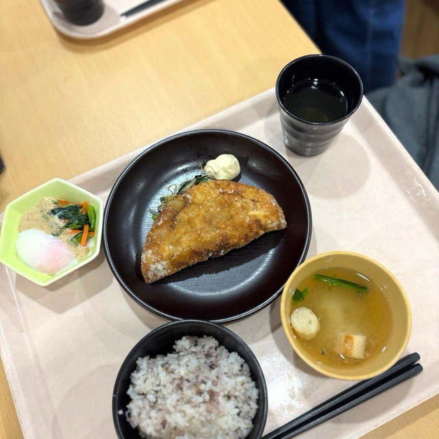 給食で大人気のメニューを実食！