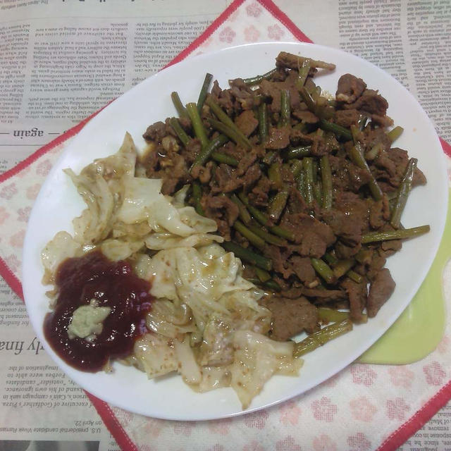 焼き肉＆にんにくの芽＋キャベツのタパス