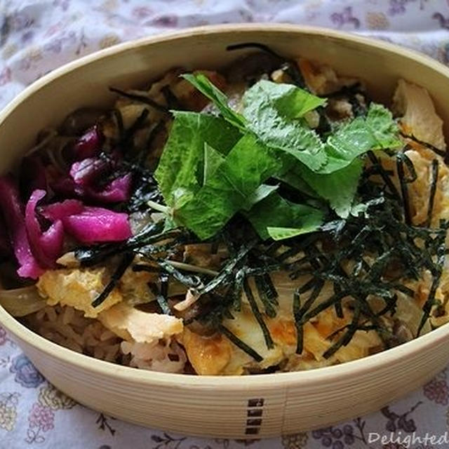 親子丼弁当