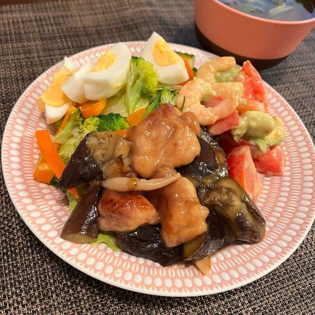 鶏モモ茄子の甘酢、ナッツ食べ過ぎの件。