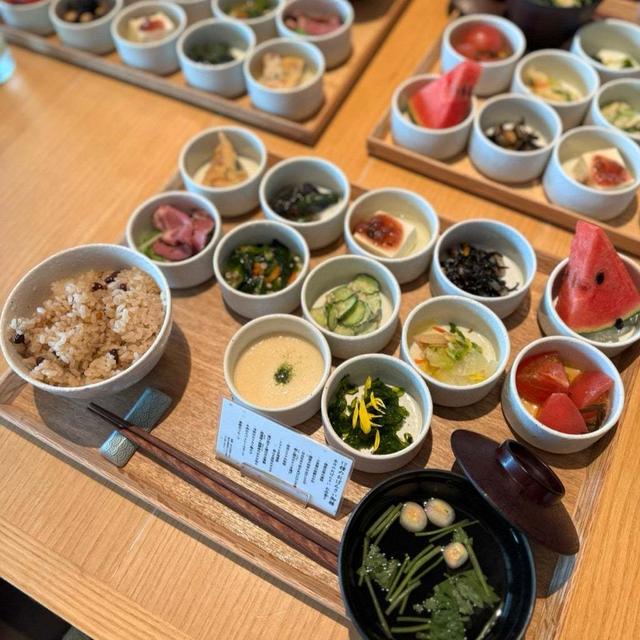 渋谷ランチ コスパ良しの12種のおばんさい御膳