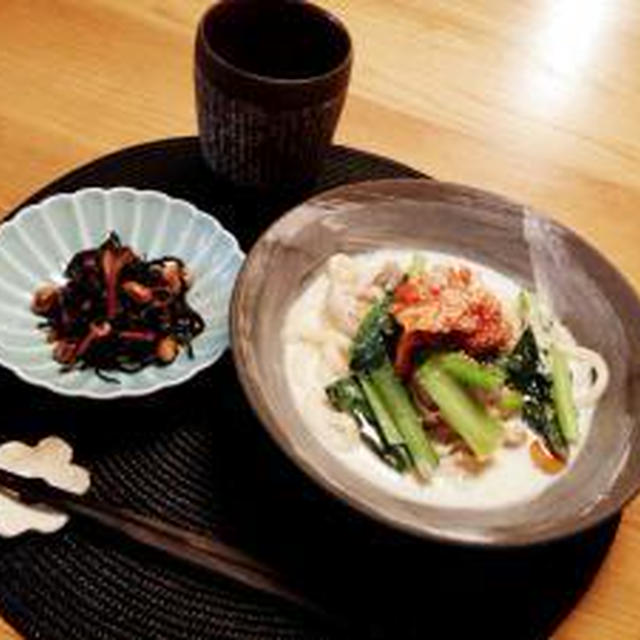 豚肉と小松菜の豆乳うどん