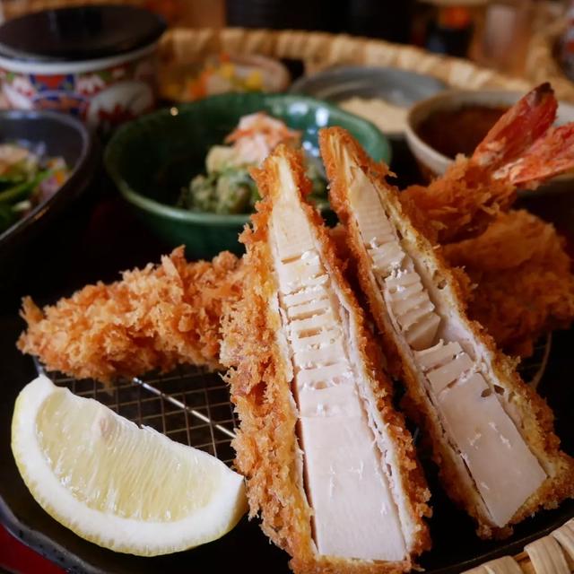 かつアンドかつ、花かご膳