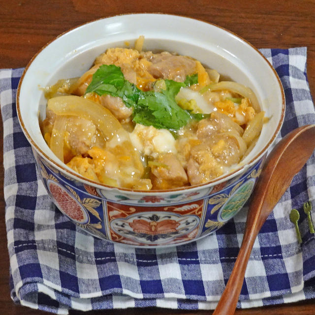 甘辛でコク旨！簡単ふわとろ親子丼の作り方