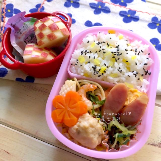 スタミナアップ効果‼︎❤︎娘ちゃん弁当❤︎【海鮮焼きそば】