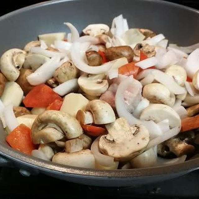 山ほどの芳源マッシュルームでカレーを作る！