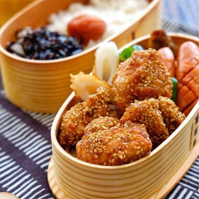 鶏むね肉で揚げずにヘルシー＊ごまおかかチキン＊お弁当に！﻿