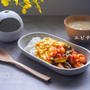 お昼に、エビチリ丼