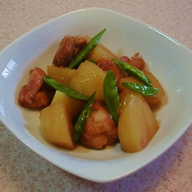 じゃが芋と鶏肉の照煮と蛸のカルパッチョ風