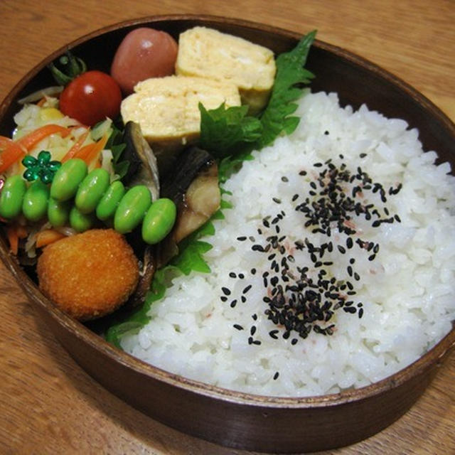 お弁当と、季節を感じる食べ物・・・