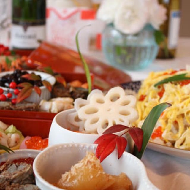明けましておめでとうございます！（おせち料理）