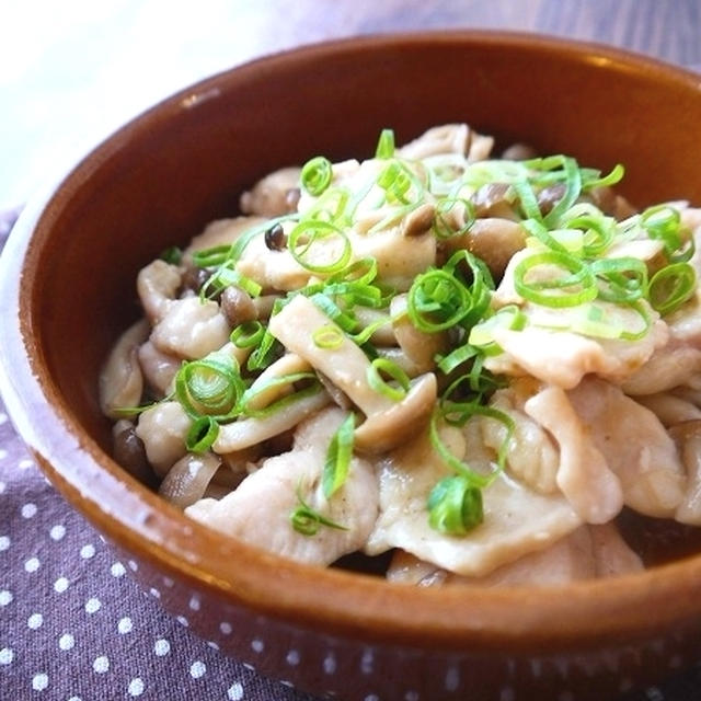 鶏むね肉としめじの柚子胡椒バタポン炒め＆トースターとんかつ