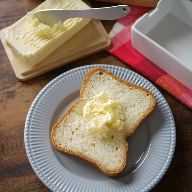 パンに乗せたら超可愛い｜バターを使うのが楽しくなる｜くるくるフワフワなお洒落なバターができるキッチンアイテム｜エンジェルバターナイフ レポ