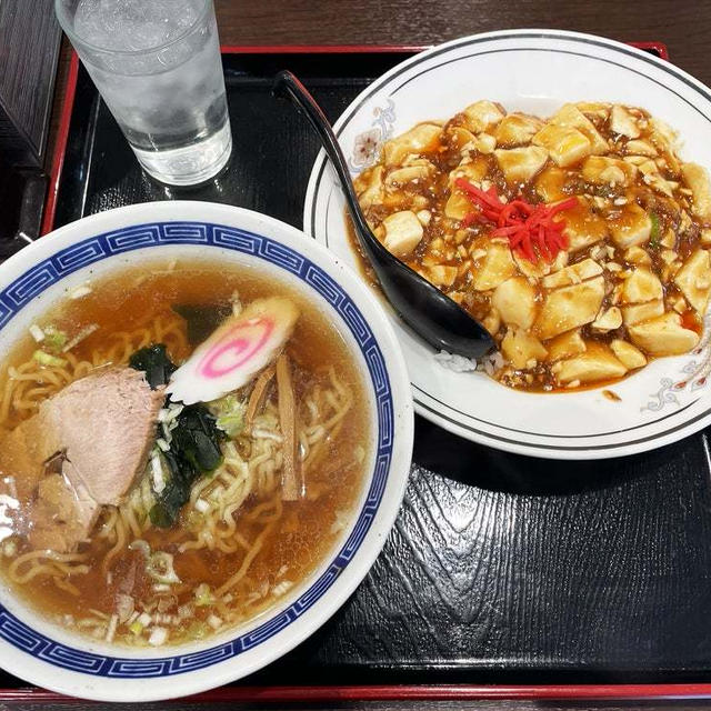 マーボー丼セットを食べる 〜町中華〜