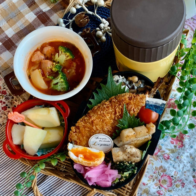 ＊今日は魚day！アジフライ弁当と格安おやつ＊