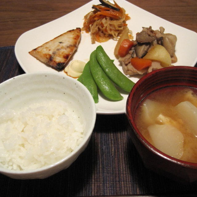 めかじきの西京焼きと蓮根in肉じゃが