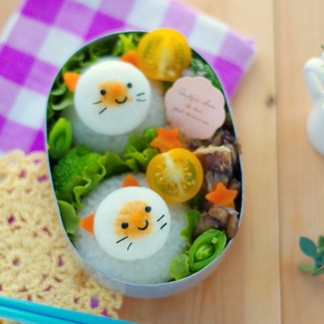 ひとくちかまぼこの猫ちゃんのキャラ弁と息子弁当